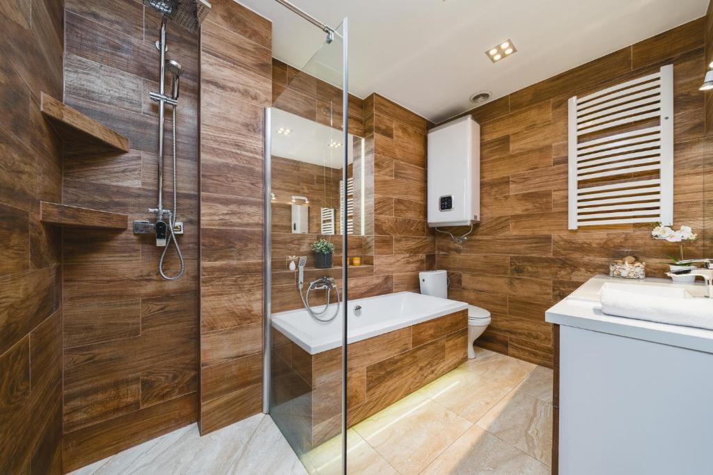 Kúpeľňa v ubytovaní Deluxe Apartments Kraków Brzozowa by Noclegi Renters