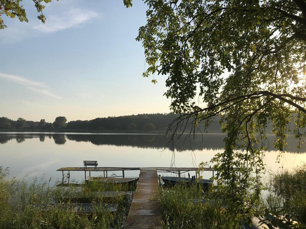 Seeblick am Neuklosteraner See - ABC280 by ABCWismar