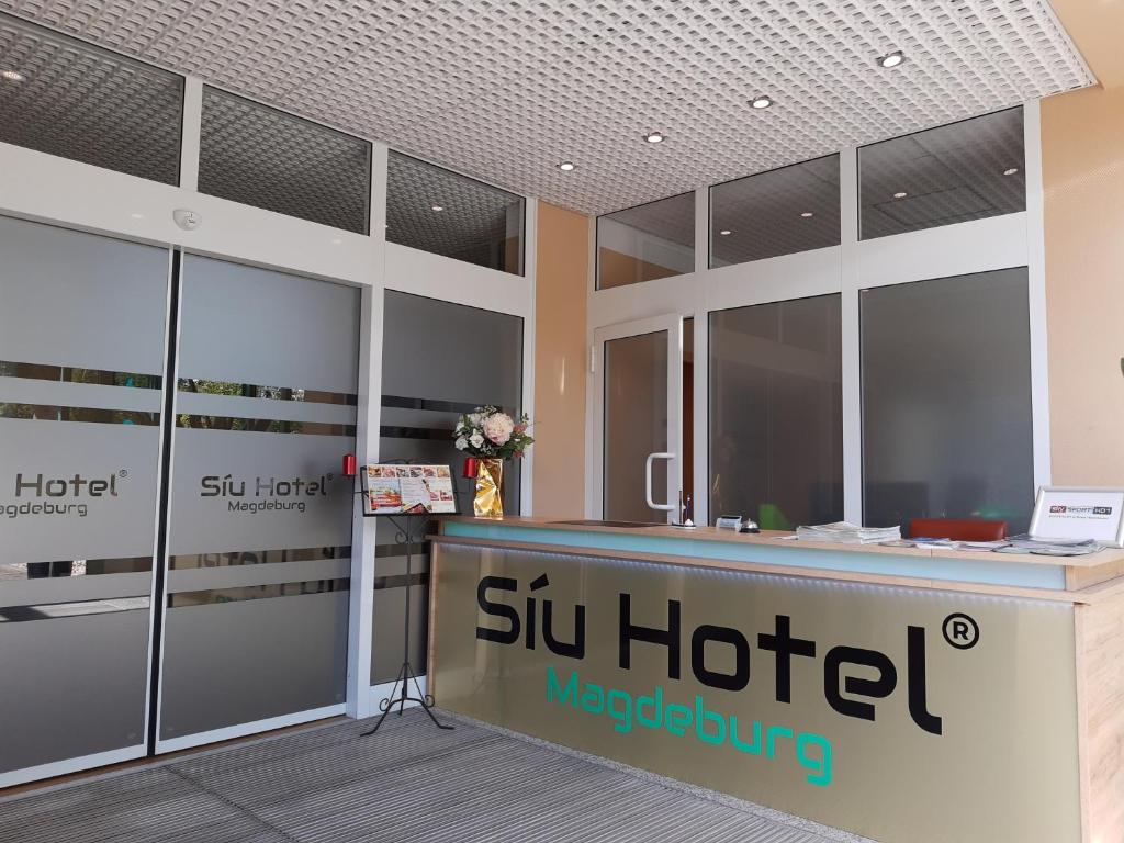 Certifikát, hodnocení, plakát nebo jiný dokument vystavený v ubytování Síu Hotel Magdeburg