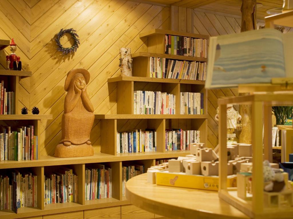 旅館にある図書室