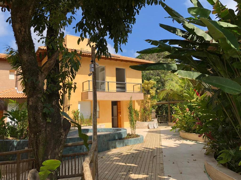  Linda casa em Condomínio fechado - Praia de Juquehy