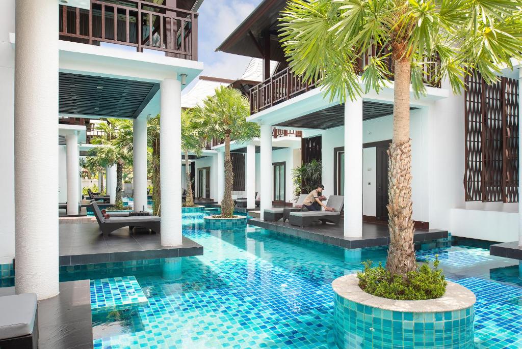 Z Through By The Zign - Resim 15