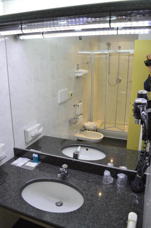 A bathroom at Art Hotel Boston