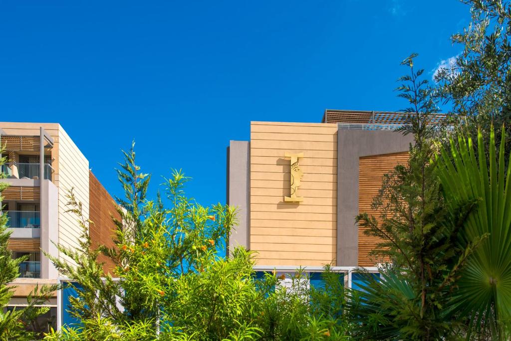 Das Gebäude in dem sich das Resort befindet