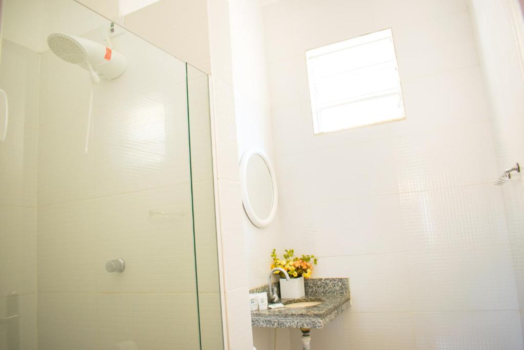  Ace Suites Inn