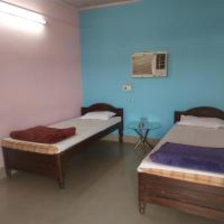 Gorumara Nature's Cottage (A Unit Of M/S Ecological & Tours) - Luxe Viervoudige Kamer