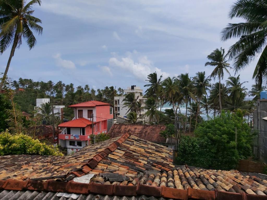 Sunstyle Mirissa Guest House - 19