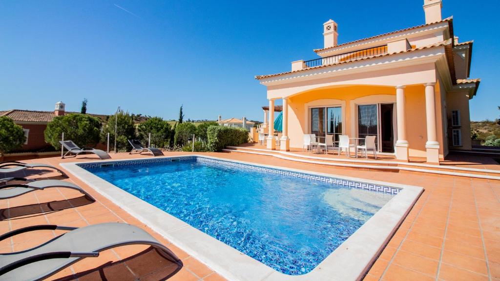 Villas @ Quinta do Vale Golfe - Housity
