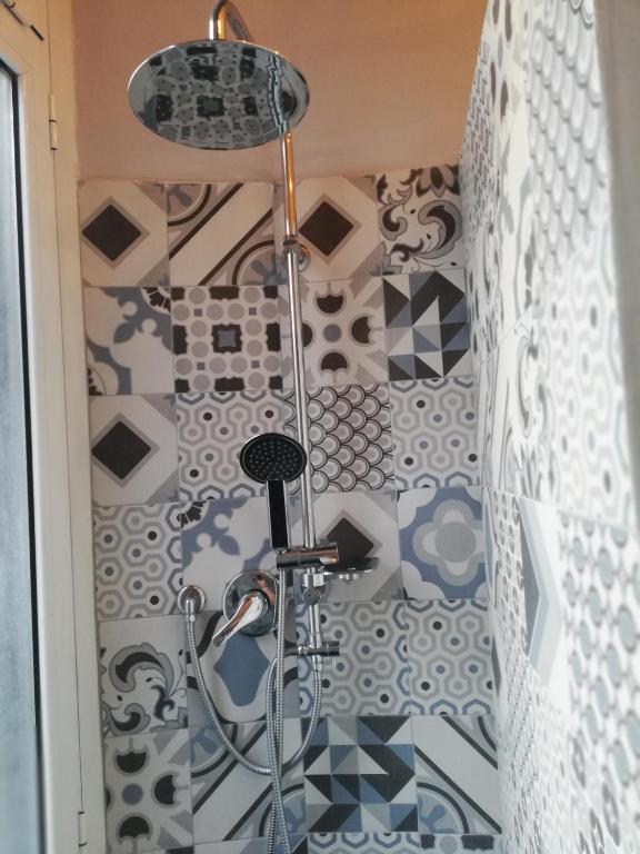 B&B IL SOGNO - Doppel- Oder Zweibettzimmer Mit Gemeinschaftsbad
