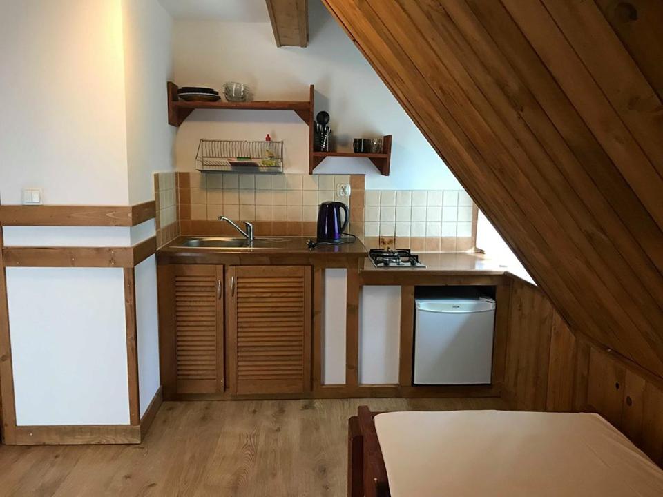 Kuchyňa alebo kuchynka v ubytovaní Domek pod Skocznią