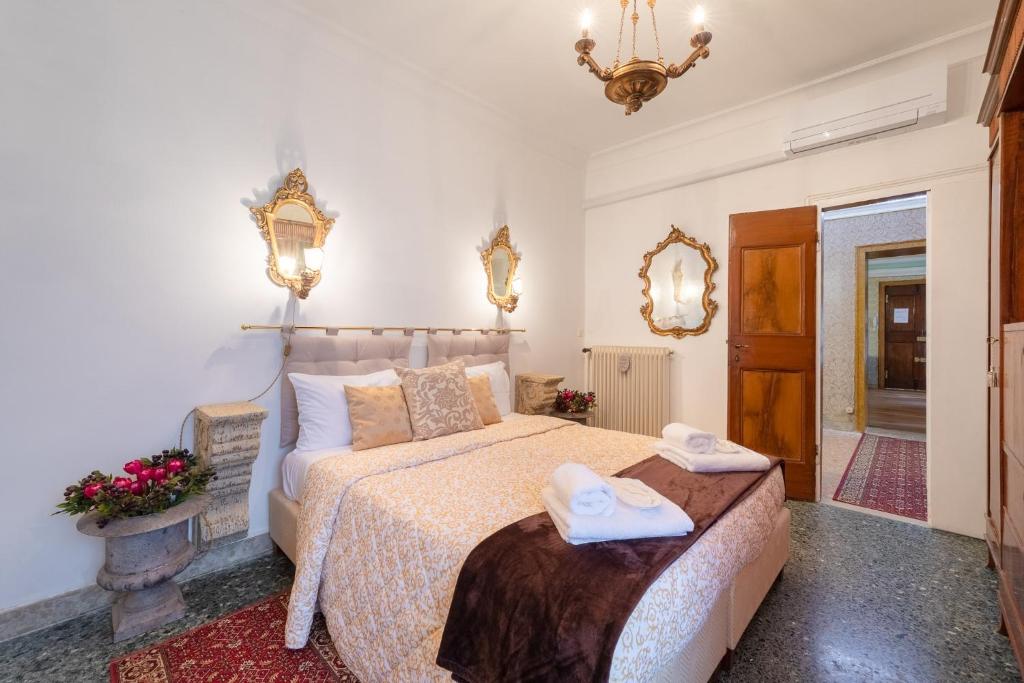 Gallery image of Hotel Mezzo Pozzo in Venice
