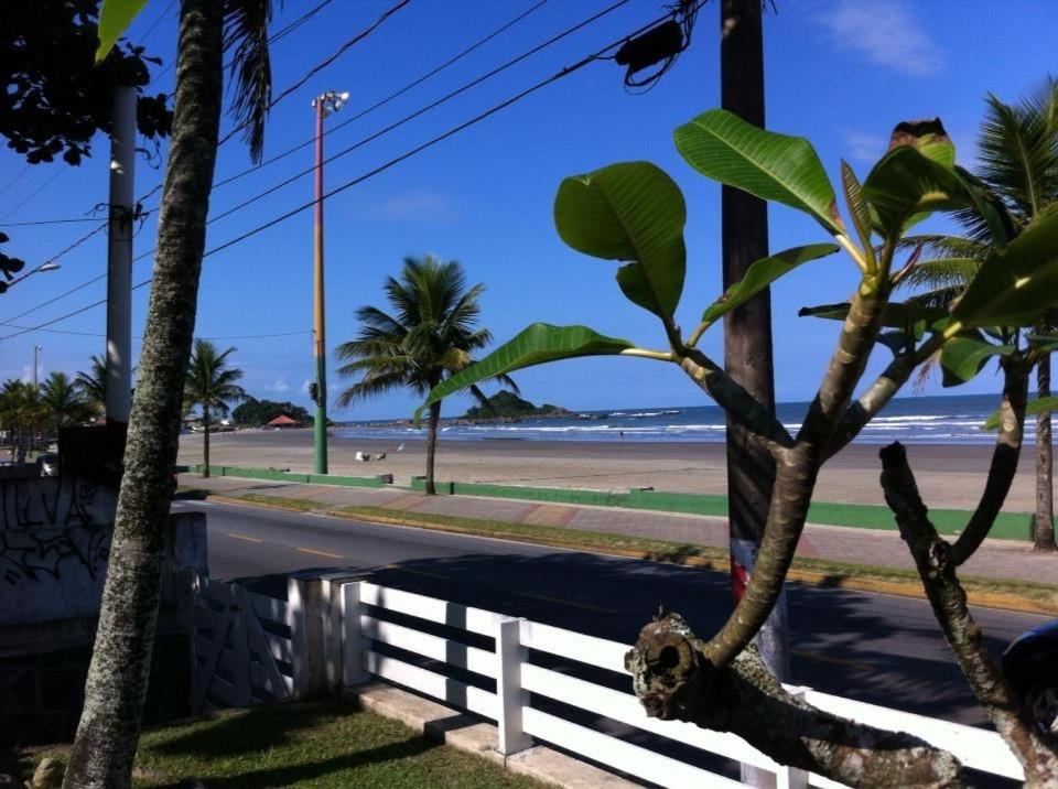 6 casas de praia dos sonhos para aproveitar o verão no Brasil