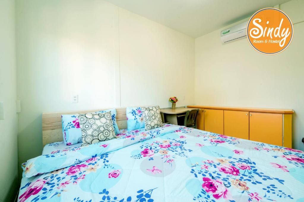 מיטה או מיטות בחדר ב-Sindy Rooms
