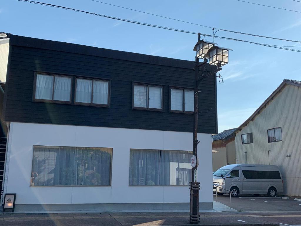 Budova, kde se ryokan nachází