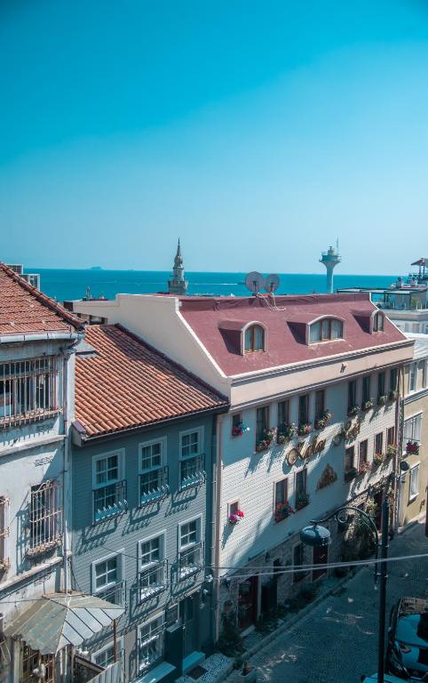 Nespecifikovaný výhled na moře nebo výhled na moře při pohledu z hotelu