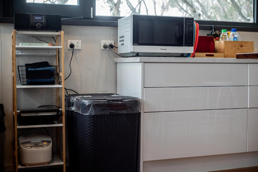 Cucina o angolo cottura di Amber Lodge Mt Buller