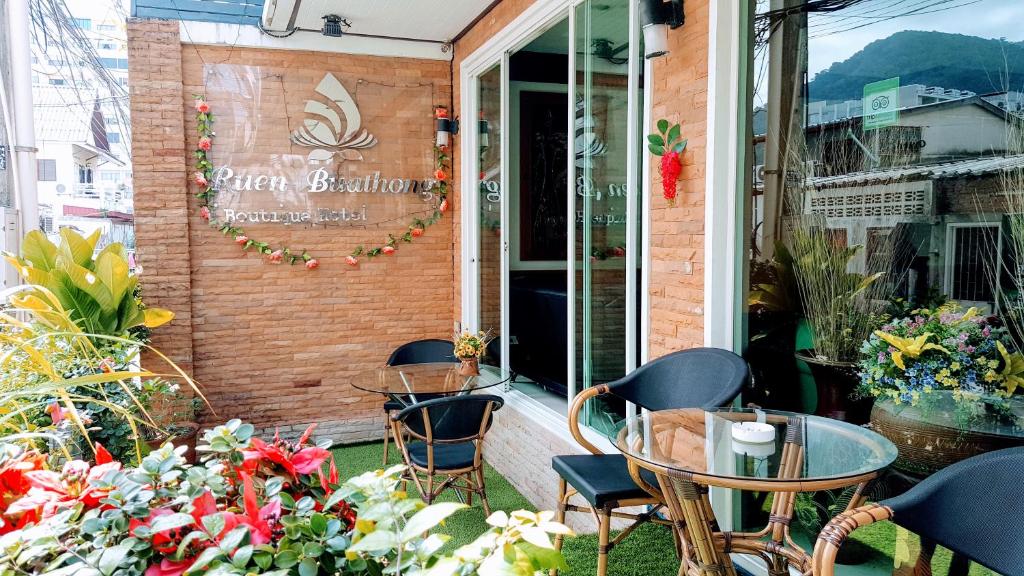 Ruen Buathong Boutique Hotel Patong Beach - Resim 12