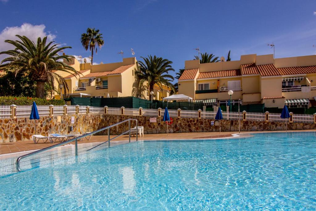Villa Martina Bungalow with Garden, Bbq, and Pools, San ...
