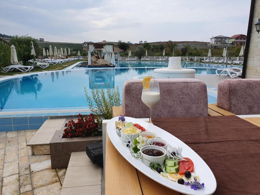 Bazén v ubytování Vinea Resort nebo v jeho okolí