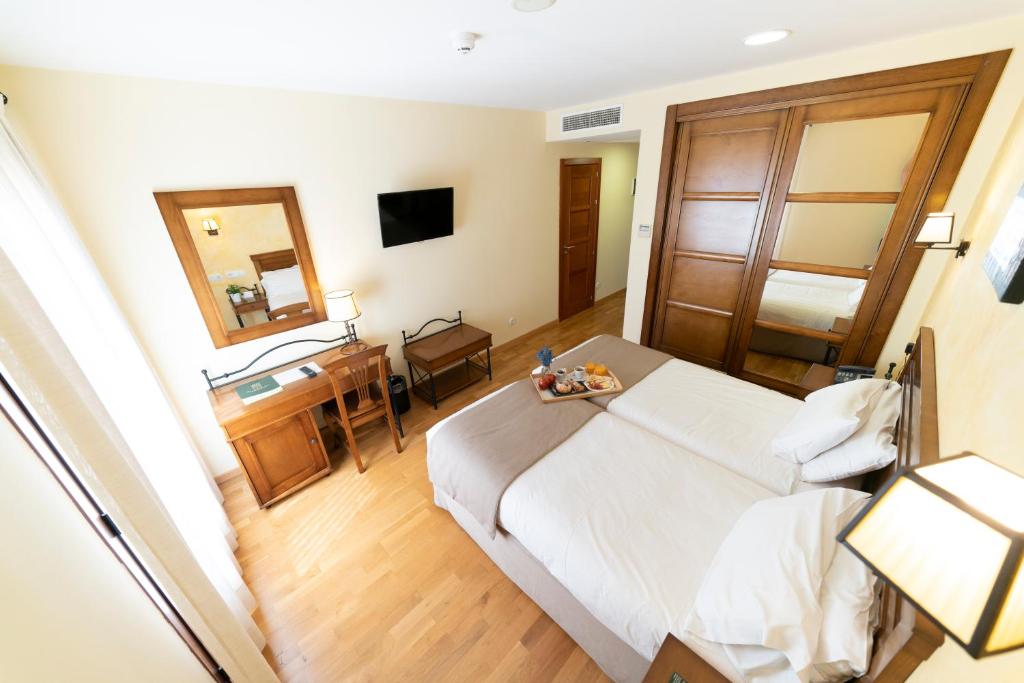 Hotel Comendador - Tweelingzaal