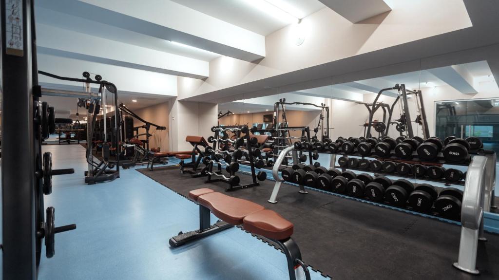 Fitness centrum a/nebo fitness zařízení v ubytování Midtown Hotel Baku