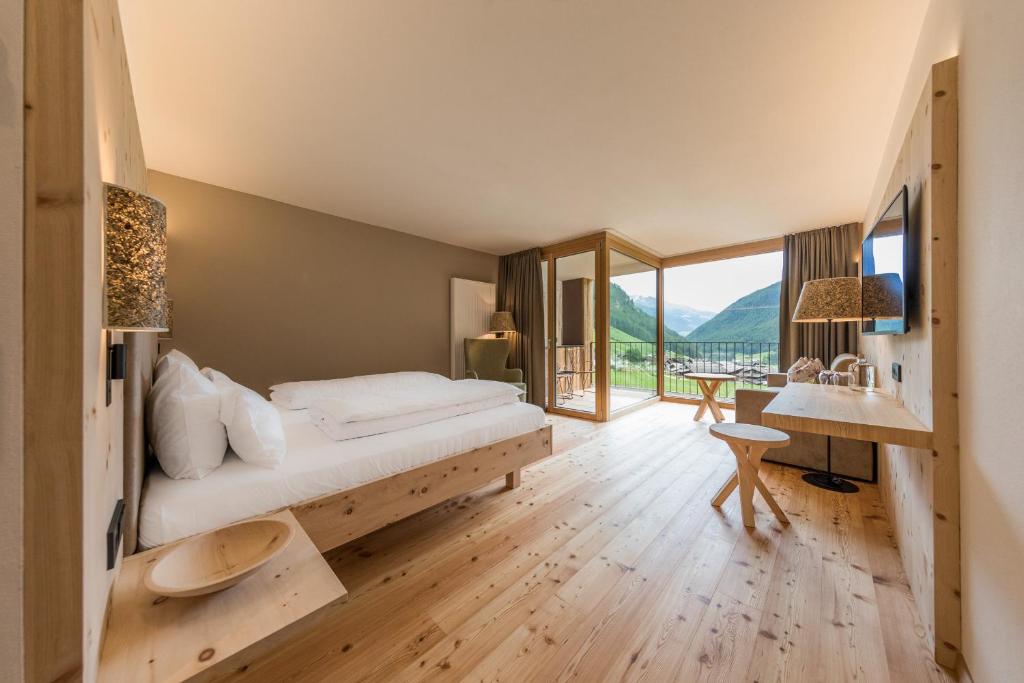 Tonzhaus Hotel
