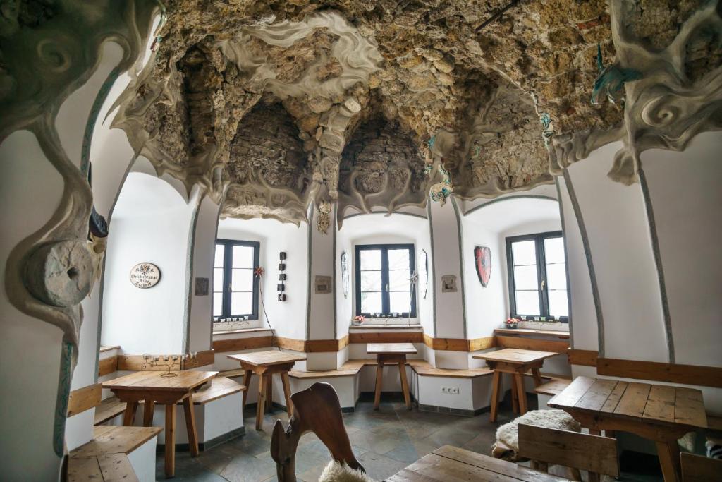 Posezení v ubytování Burg Plankenstein