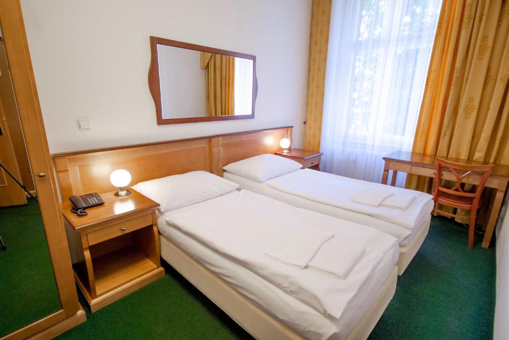 
Deluxe Double or Twin Room
