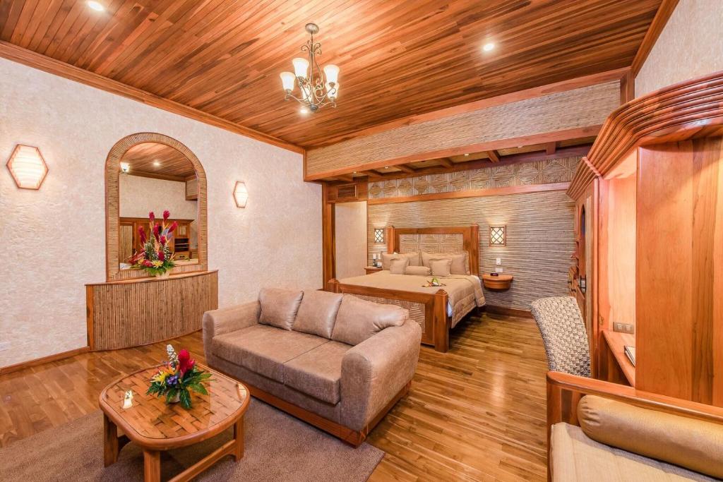 The Springs Resort & Spa at Arenal - Vista Grande Guest Room