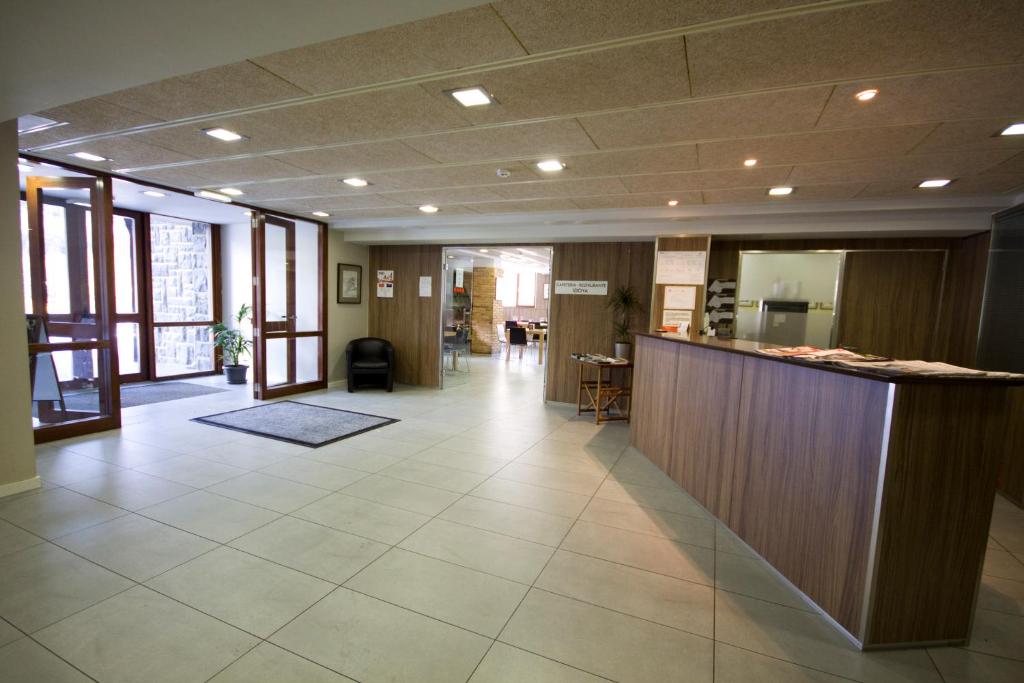 Vstupní hala nebo recepce v ubytování Hotel y Apartamentos SNÖ Isaba