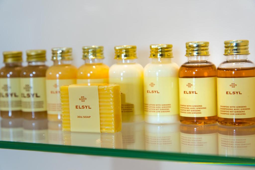 The Park City Grand Plaza Kensington Hotel - Resim 37