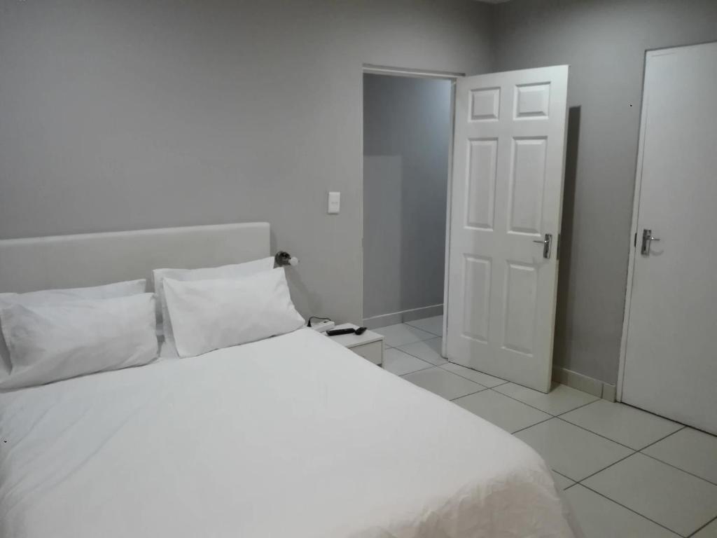 The Brooklyn Guesthouse, Cape Town (updated prices 2024)