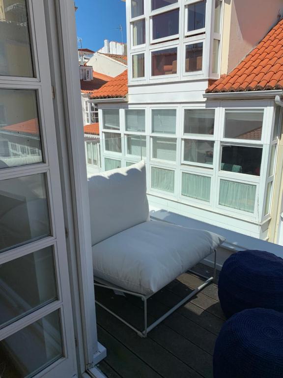 A seating area at Oktheway Coruña Historic Center
