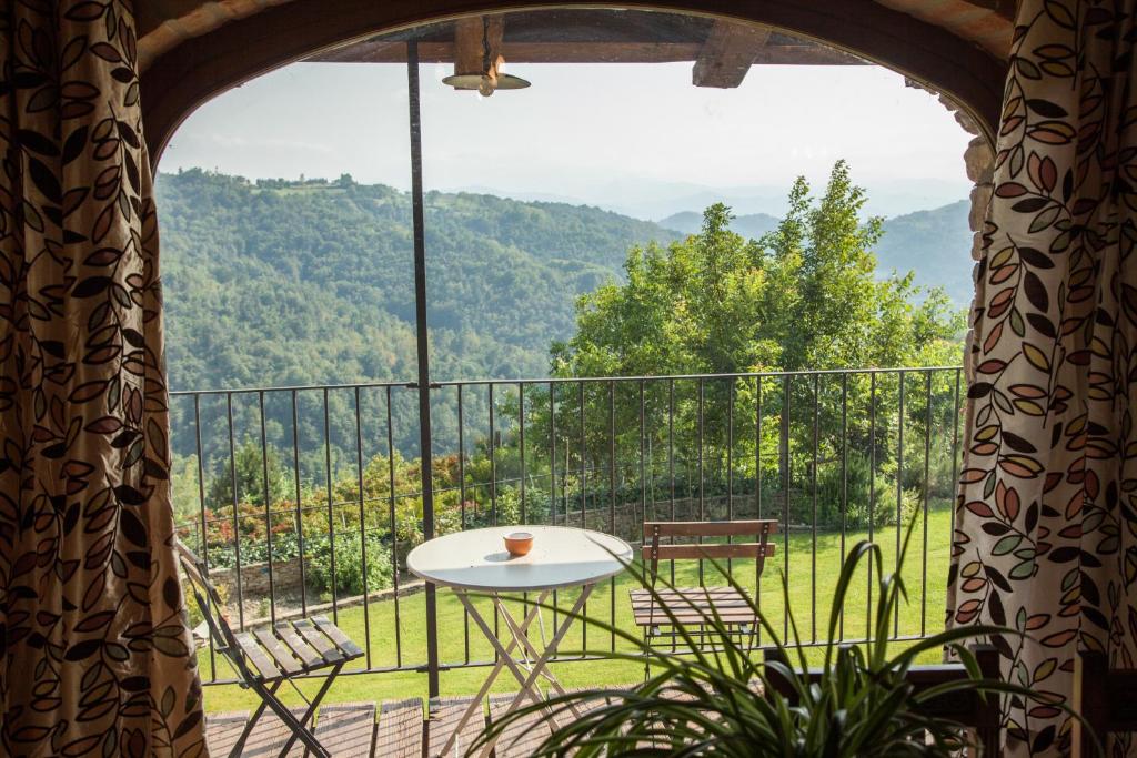 Nespecifikovaný výhled na hory nebo výhled na hory při pohledu z bed and breakfast