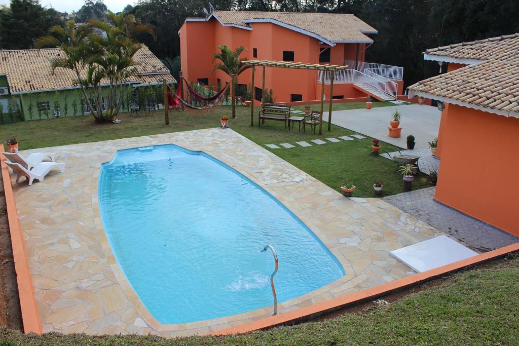  Refugio Romera's