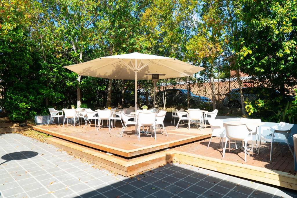 Horse and Jockey Hotel Homebush - Resim 25