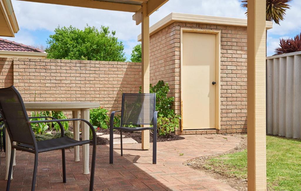 Zahrada ubytování API Busselton Seaside Escape Apartments