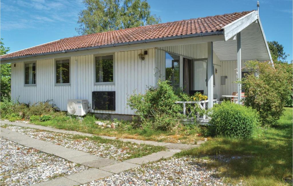 Zahrada ubytování Two-Bedroom Holiday Home In Jagerspris