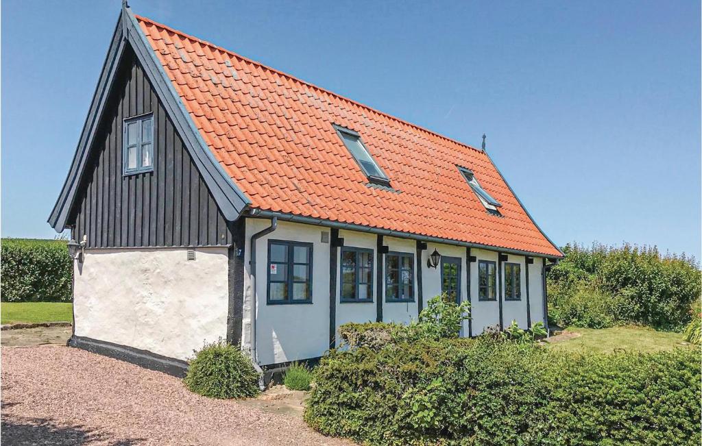 NeksøにあるNice Home In Nex With House Sea Viewの小屋