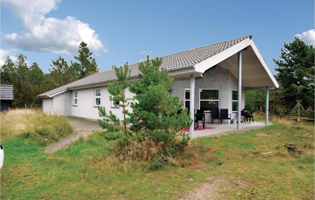 Budova, kde se prázdninový dům nachází