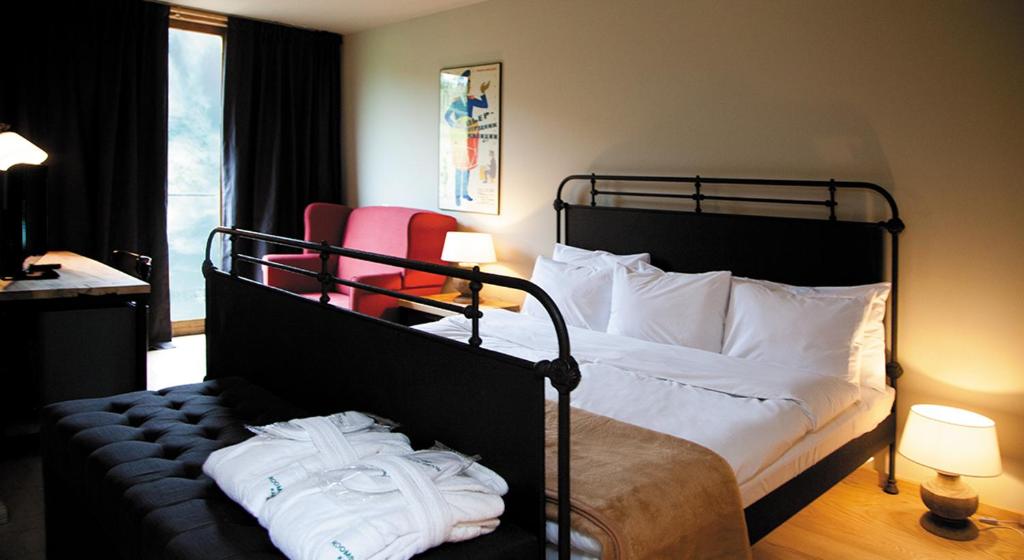 Rooms Hotel Kazbegi - Room King Ejecutivo Con Mountain View