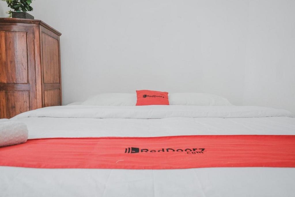 RedDoorz Syariah At Lampung Walk - Habitación Doble