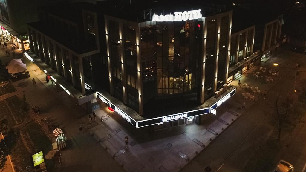 Budova, kde se hotel nachází