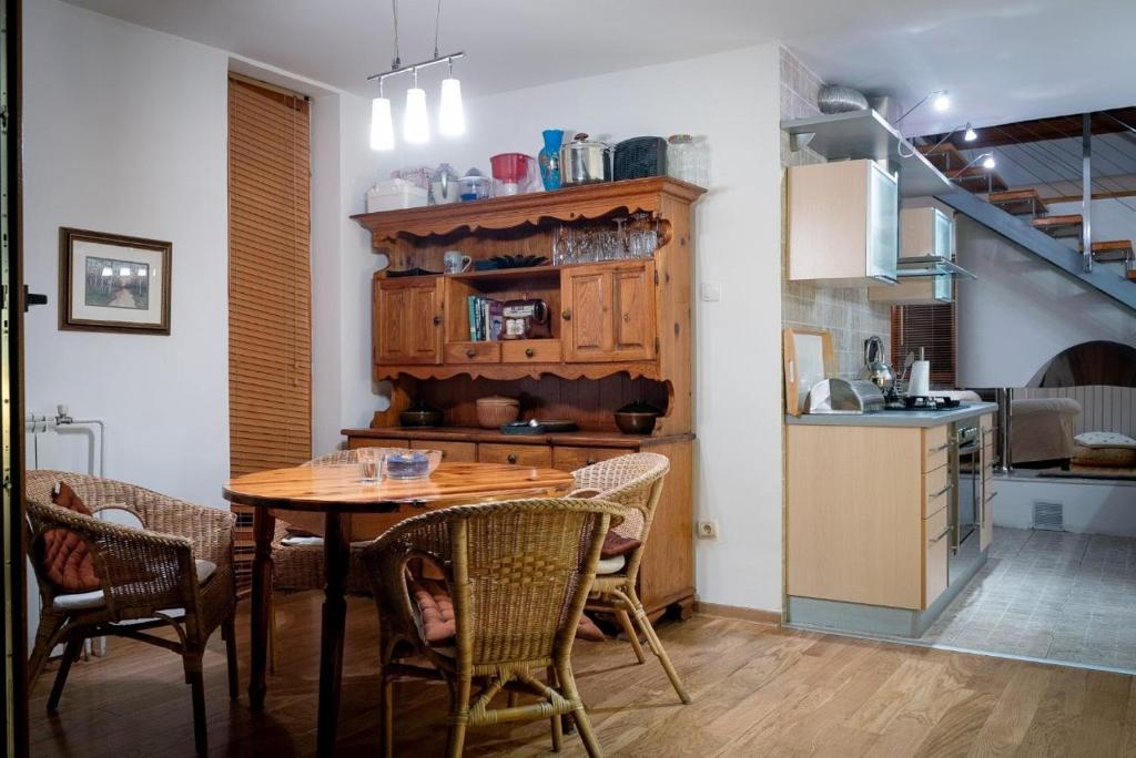 Kuchyň nebo kuchyňský kout v ubytování Belegis Villa
