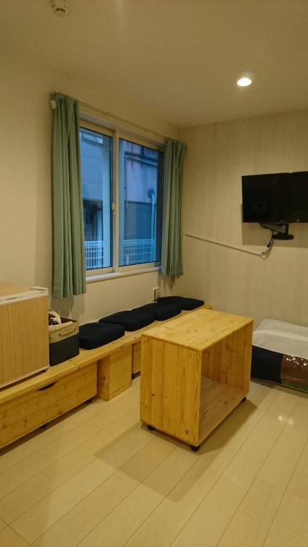 民宿女性or男女限定 人気ｼｪｱﾊｳｽ 鍵付綺麗な個室 日本東京 Booking Com