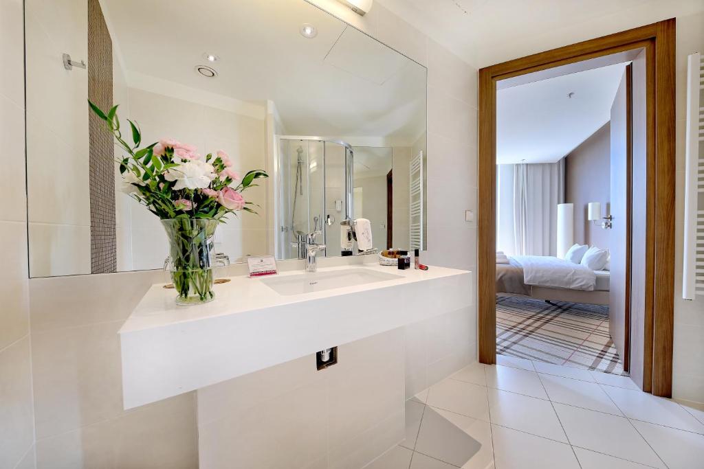 Koupelna v ubytování Hotel Rzeszów