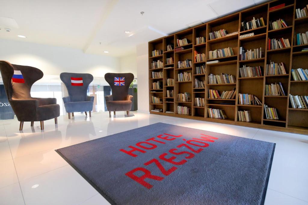 Posezení v ubytování Hotel Rzeszów