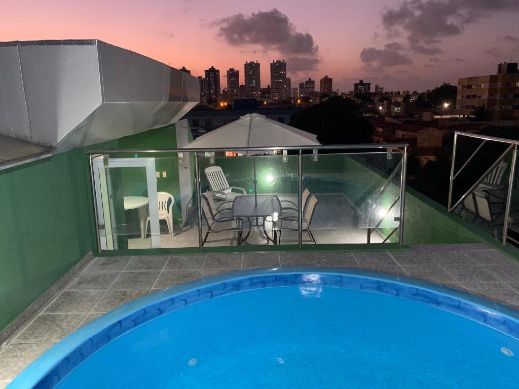 Cobertura Mobiliada em Ponta Negra