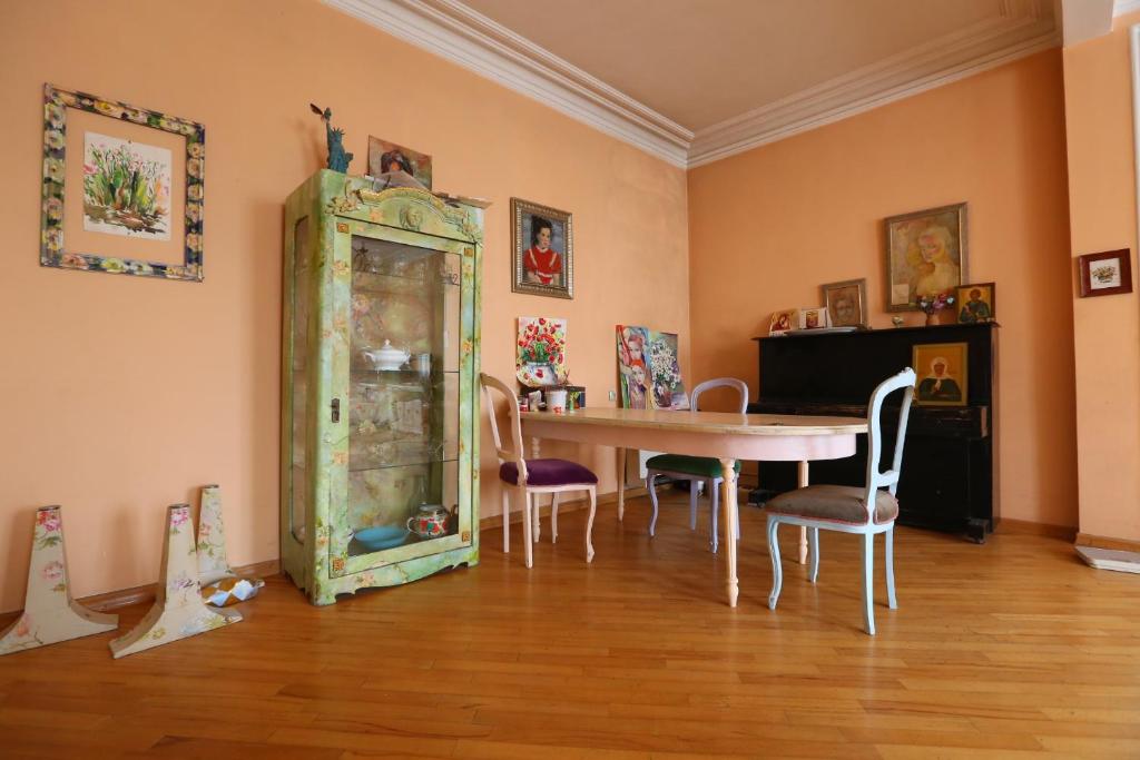 Fotografie z fotogalerie ubytování Guest House One Two Three v destinaci Tbilisi City