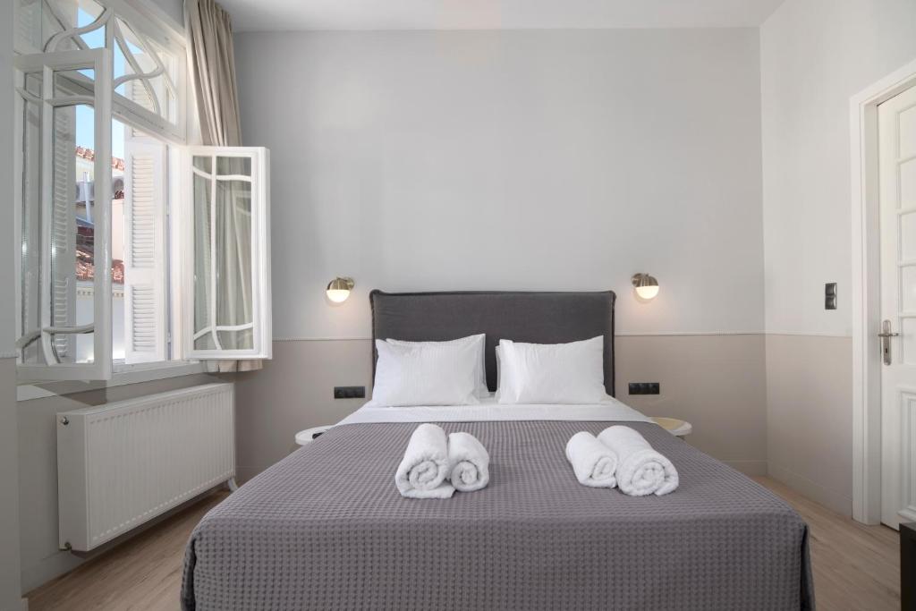 Plaka Arch Suites - Executive Suite Mit Balkon